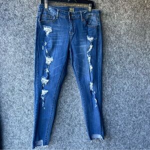 True Craft Distressed Skinny Jeans – Size 11